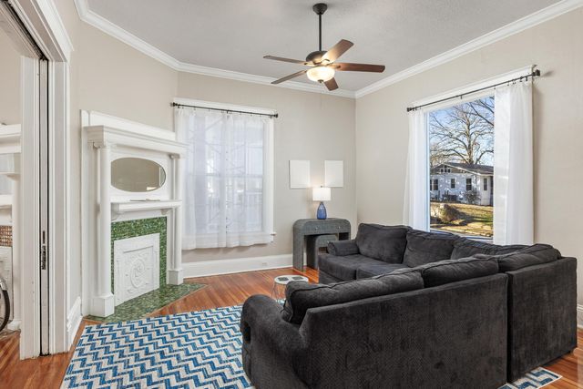 1604 Chamberlain Avenue, Chattanooga, TN 37404