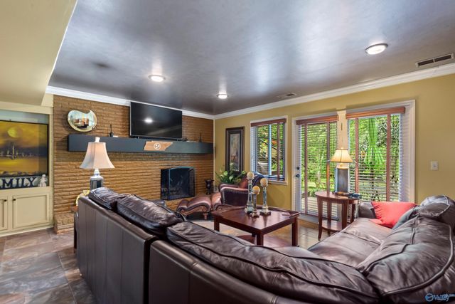 1467 Apple Grove Road, Somerville, AL 35670