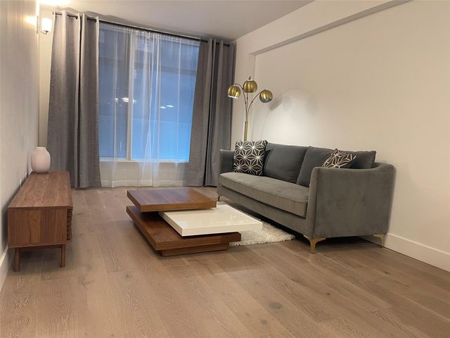 5216 Roosevelt Avenue 3A, Woodside, NY 11377