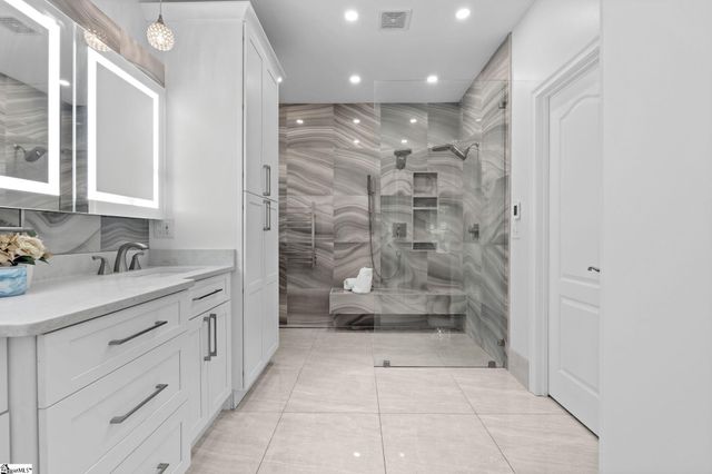 207 Traymore Way, Greer, SC 29650