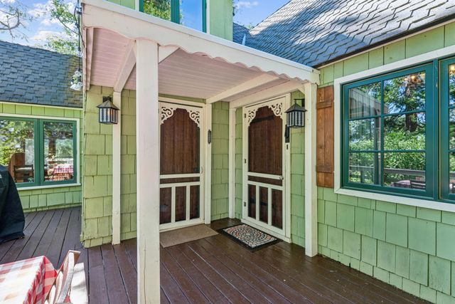 28772 Cedar Drive, Lake Arrowhead, CA 92352