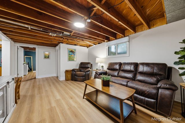 8288 Freeland Avenue Sw, Byron Twp, MI 49315