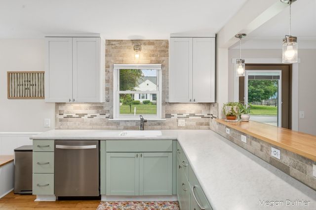 8288 Freeland Avenue Sw, Byron Twp, MI 49315