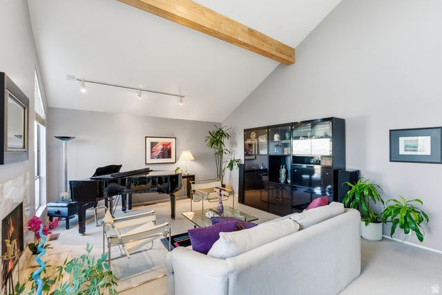 742 E CHELSEA DR, Bountiful, UT 84010