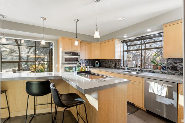 742 E CHELSEA DR, Bountiful, UT 84010