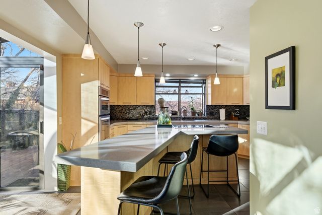 742 E CHELSEA DR, Bountiful, UT 84010