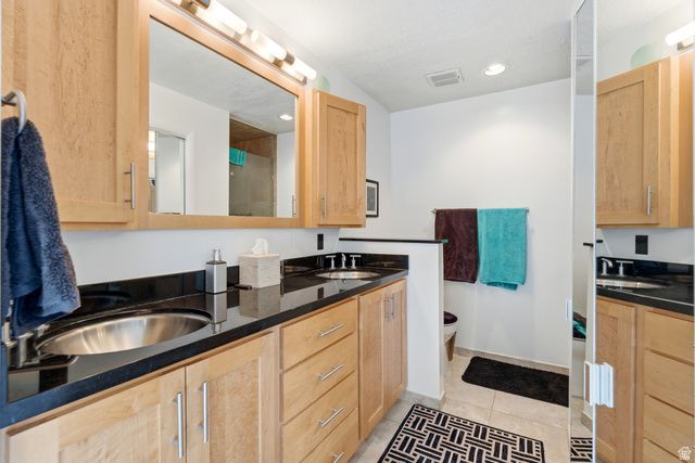 742 E CHELSEA DR, Bountiful, UT 84010