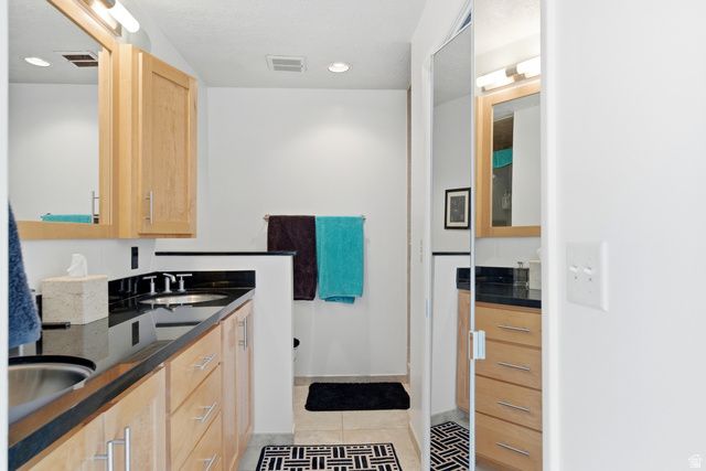 742 E CHELSEA DR, Bountiful, UT 84010