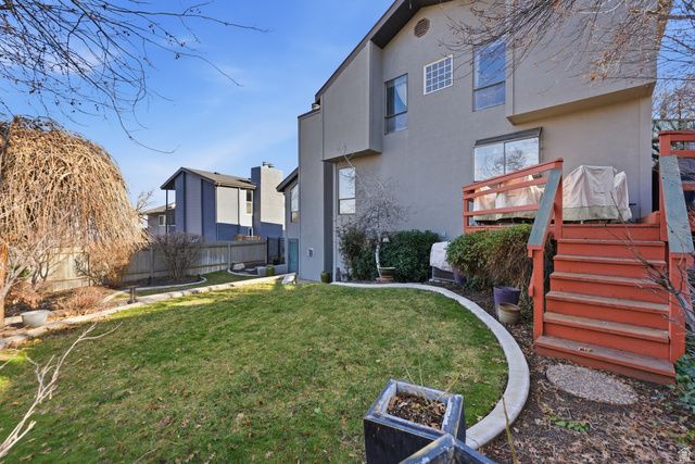 742 E CHELSEA DR, Bountiful, UT 84010