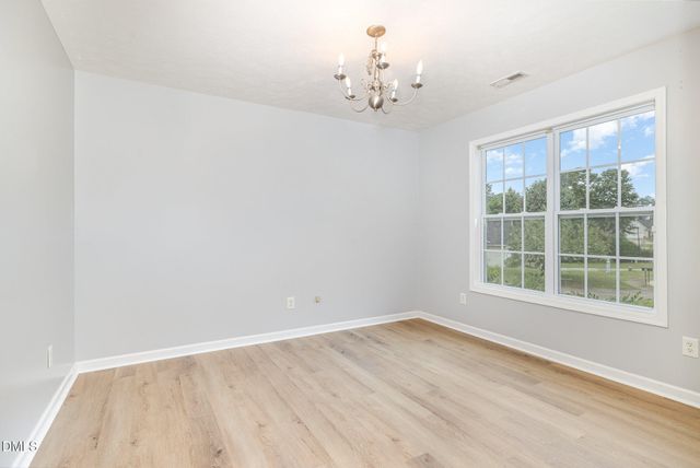 520 Polygon Place, Fayetteville, NC 28306