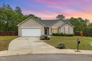 520 Polygon Place, Fayetteville, NC 28306