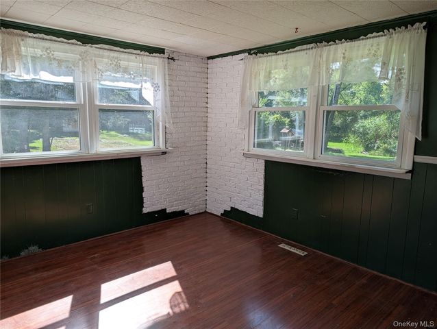 6 White Oak Terrace, Campbell Hall, NY 10916
