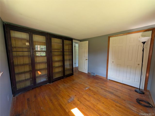 6 White Oak Terrace, Campbell Hall, NY 10916