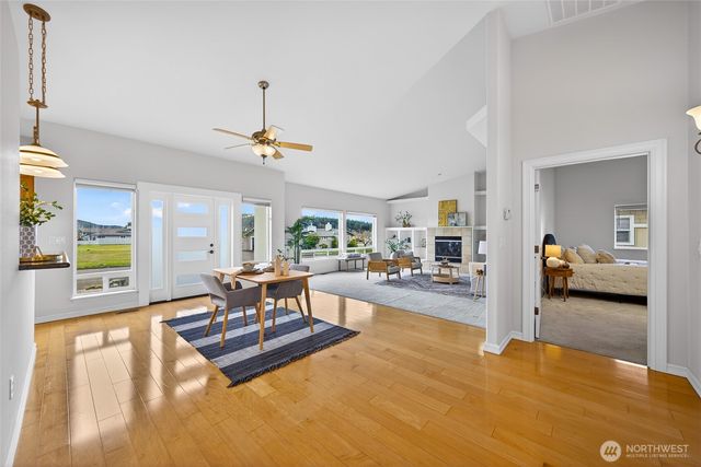 5208 Doon Way, Anacortes, WA 98221