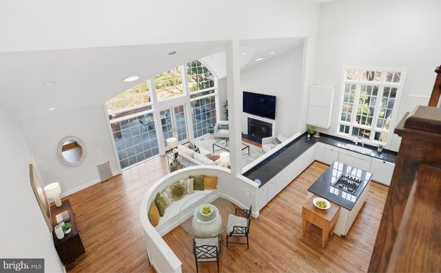 10033 CHARTWELL MANOR, Potomac, MD 20854