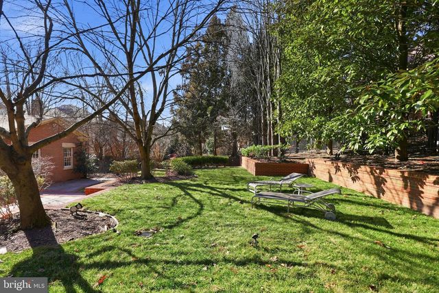 10033 CHARTWELL MANOR, Potomac, MD 20854