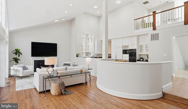 10033 CHARTWELL MANOR, Potomac, MD 20854