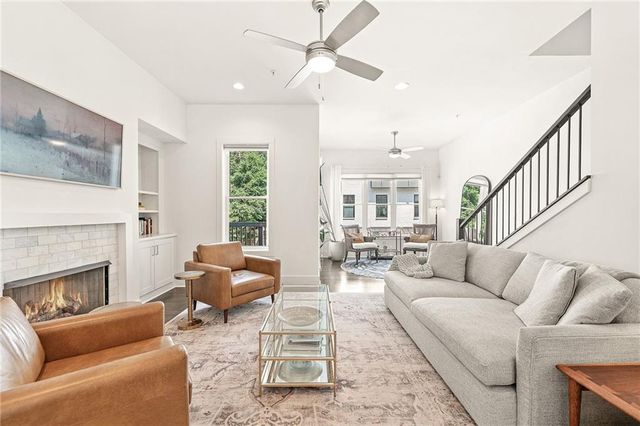 1801 Huntington Hills NW Lane, Atlanta, GA 30309