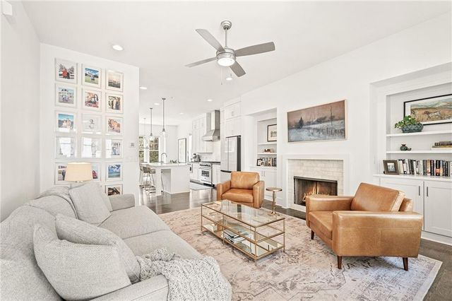 1801 Huntington Hills NW Lane, Atlanta, GA 30309