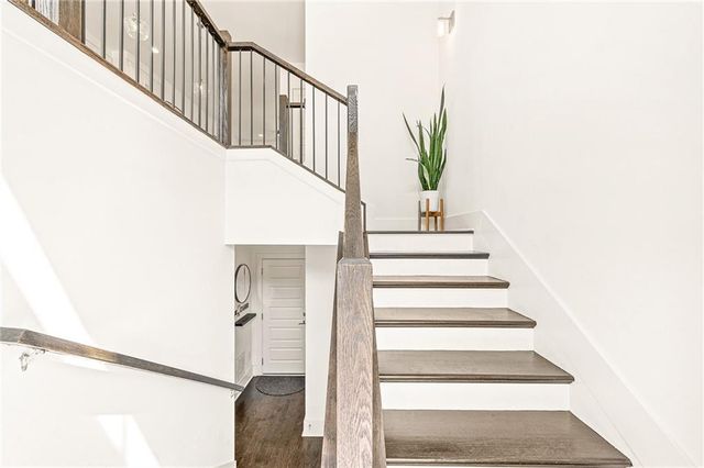 1801 Huntington Hills NW Lane, Atlanta, GA 30309