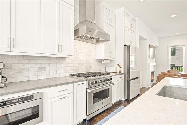 1801 Huntington Hills NW Lane, Atlanta, GA 30309