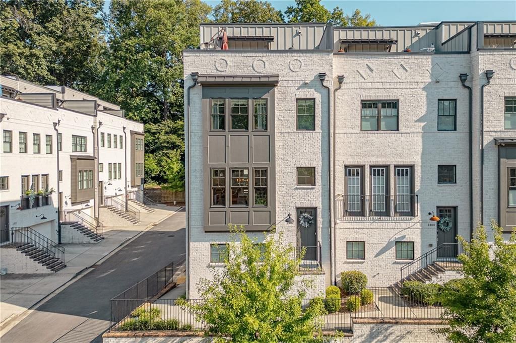 1801 Huntington Hills NW Lane, Atlanta, GA 30309