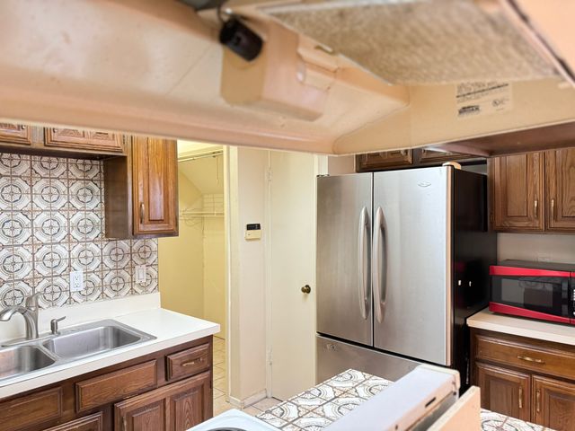 2904 Southern Cross Drive, Garland, TX 75044