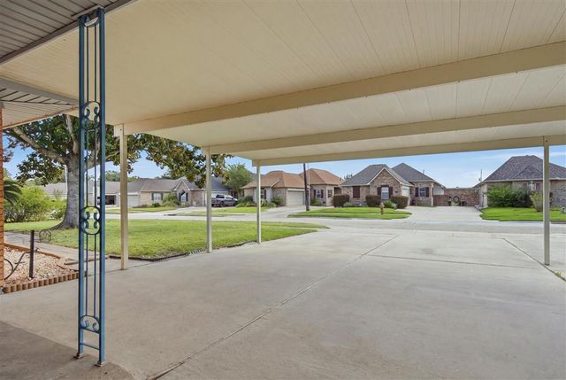 4000 Ernest Street, Lake Charles, LA 70605