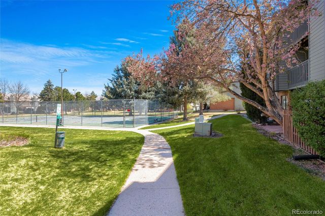 3696 S Depew Street 303, Lakewood, CO 80235