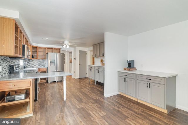 251 OLD STONE HOUSE RD S, Mechanicsburg, PA 17055