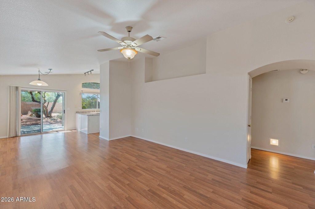 4911 W Wikieup Lane, Glendale, AZ 85308 — photo 2