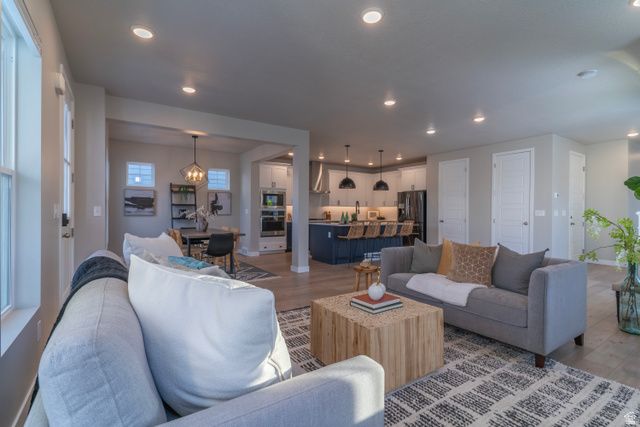 11228 S OLD BRIDGE RD, South Jordan, UT 84009