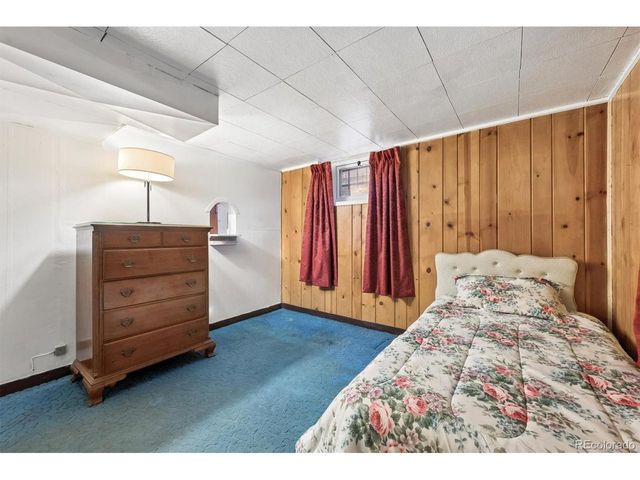 2651 Albion St, Denver, CO 80207