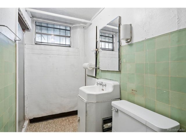 2651 Albion St, Denver, CO 80207