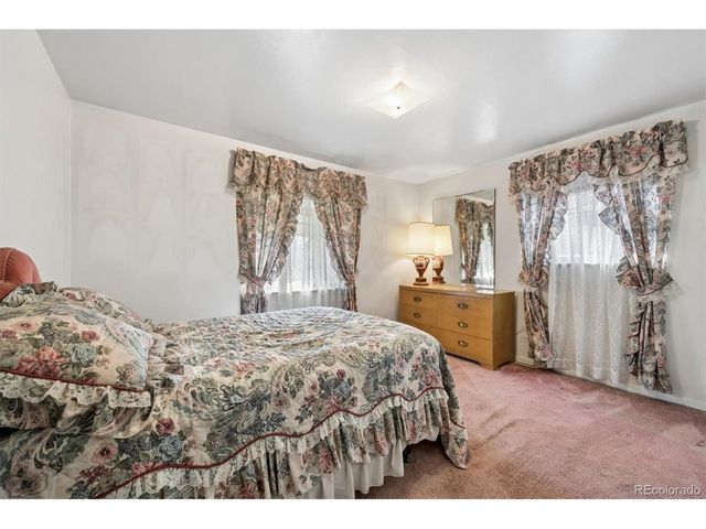 2651 Albion St, Denver, CO 80207