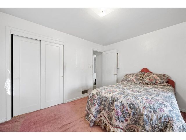 2651 Albion St, Denver, CO 80207