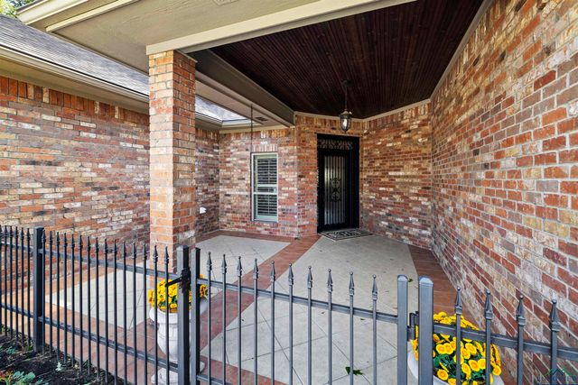 800 Trenton Court, Longview, TX 75601