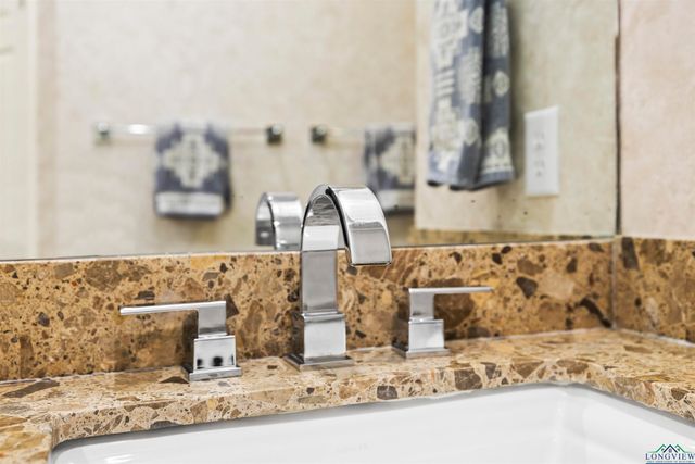 800 Trenton Court, Longview, TX 75601