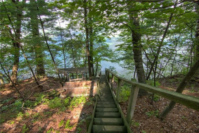 2915 Plum Tree Circle, Menomonie, WI 54751