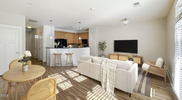 100 Ginkgo Trail Fordham, Chapel Hill, NC 27516