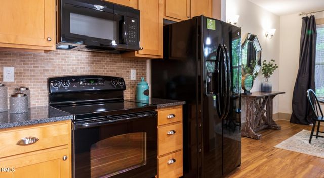 100 Ginkgo Trail Fordham, Chapel Hill, NC 27516