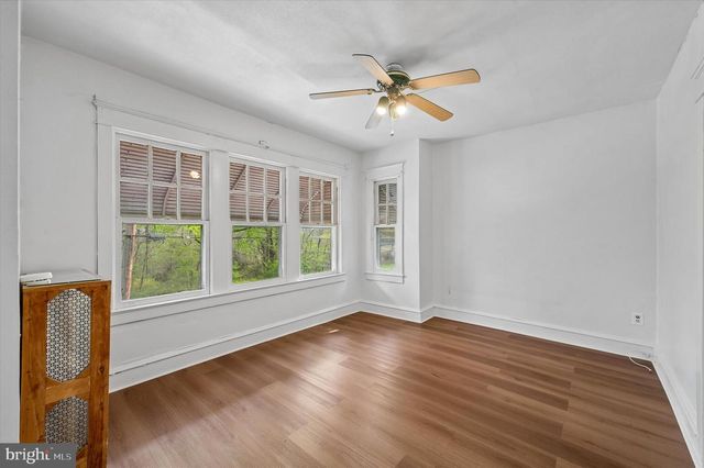 1008 E 18TH ST, Chester, PA 19013