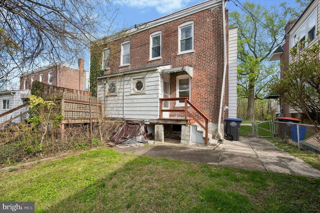 1008 E 18TH ST, Chester, PA 19013