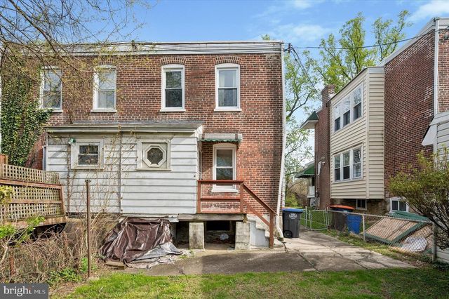 1008 E 18TH ST, Chester, PA 19013