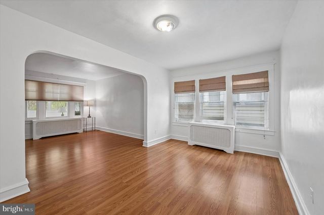 1008 E 18TH ST, Chester, PA 19013