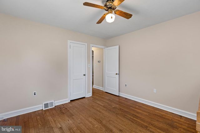 302 S CLIFTON AVE, Wilmington, DE 19805