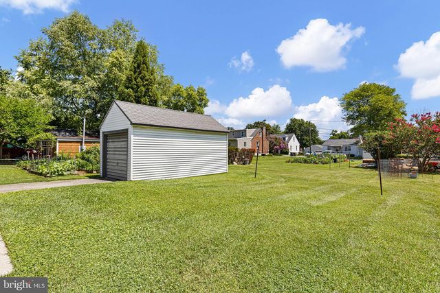302 S CLIFTON AVE, Wilmington, DE 19805