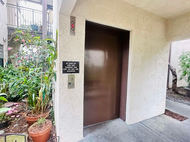 320 N Villa Way, Walnut Creek, CA 94595