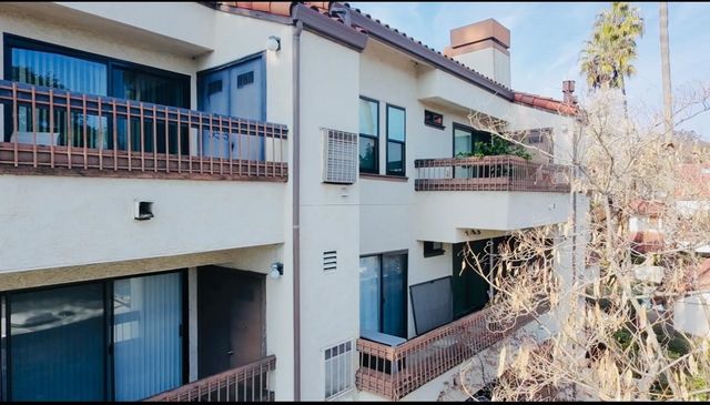 320 N Villa Way, Walnut Creek, CA 94595