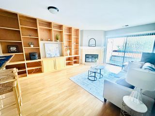 320 N Villa Way, Walnut Creek, CA 94595